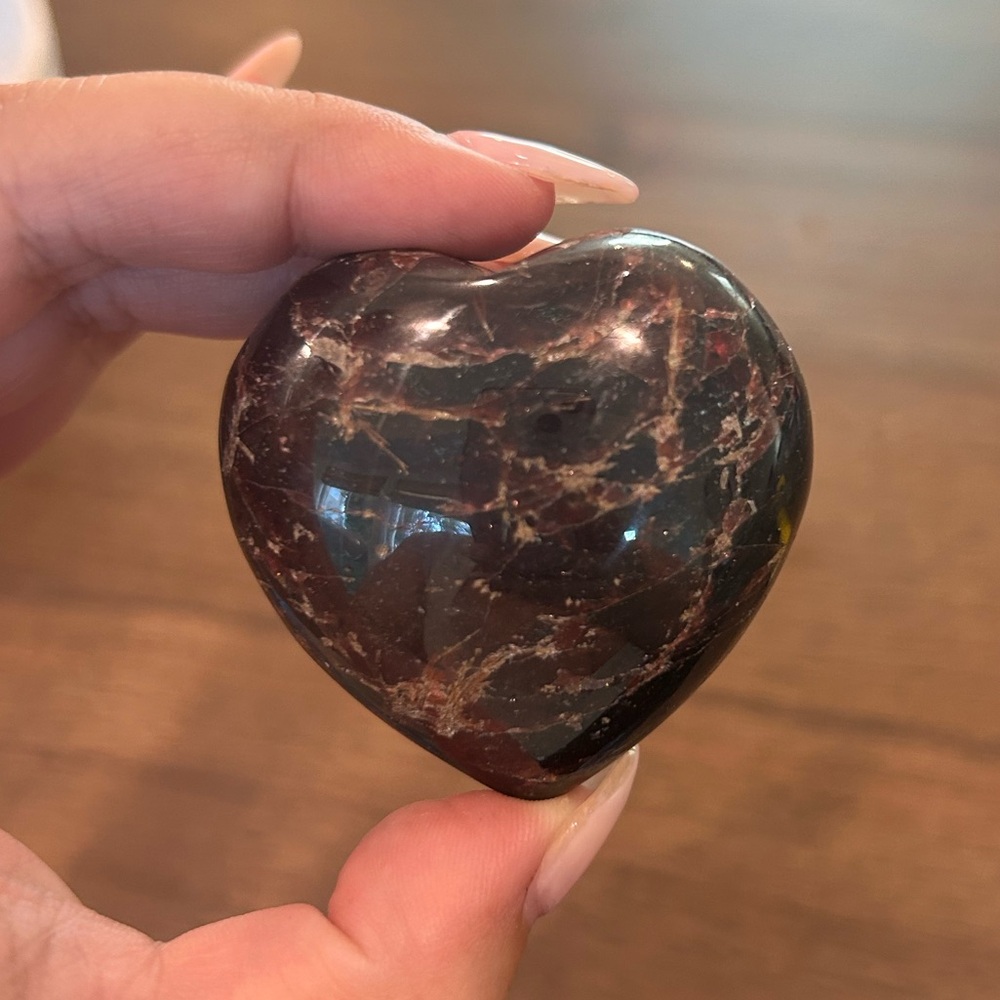 Garnet Heart Crystal Stone